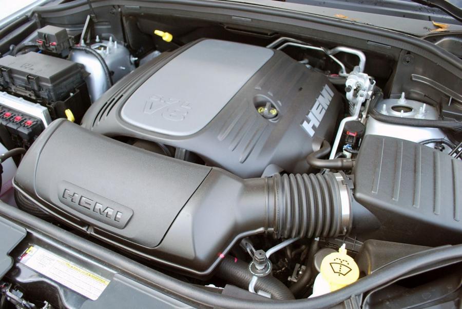  Dodge Durango RT 2013 года  (фото 11 из 33)